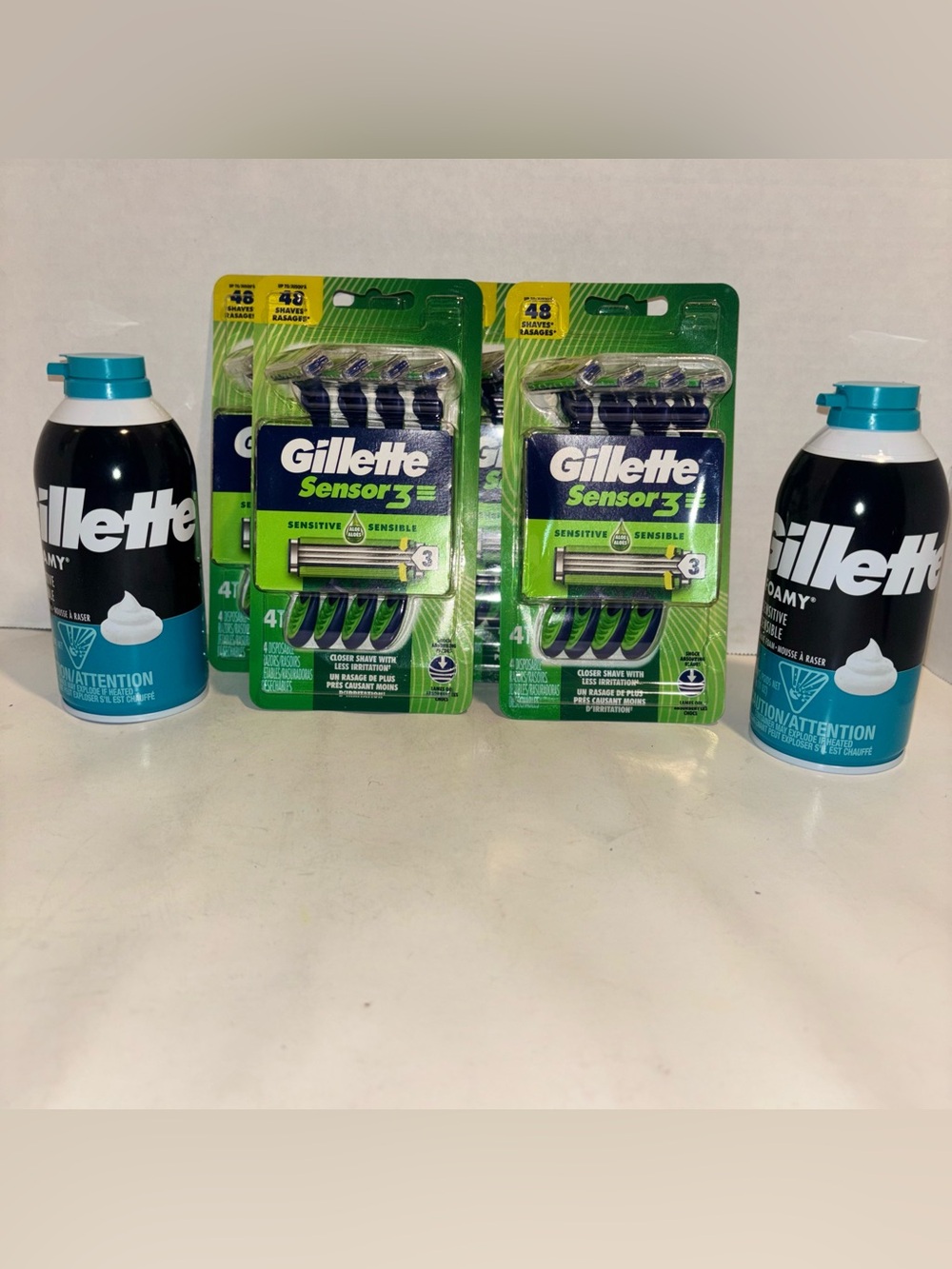 Gillette Sensor3 Sensitive Disposable Razors & Shaving Foam Bundle - Green-New